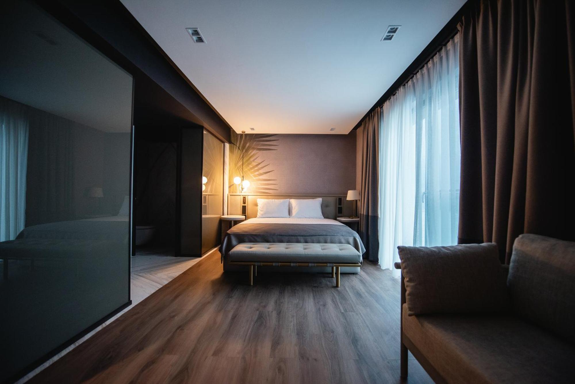 Belinda Hotel Mamaia Adults Only Bagian luar foto