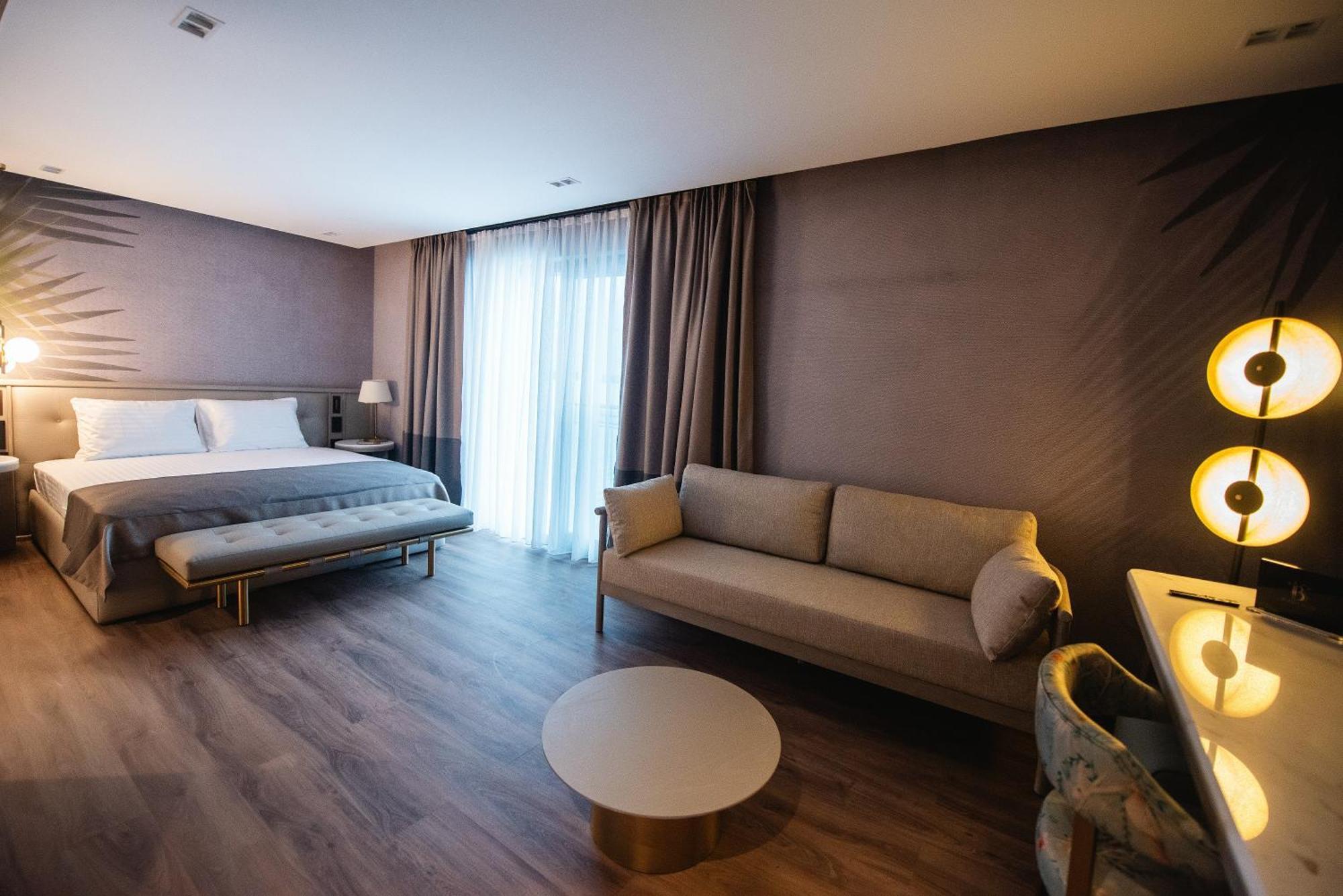Belinda Hotel Mamaia Adults Only Bagian luar foto
