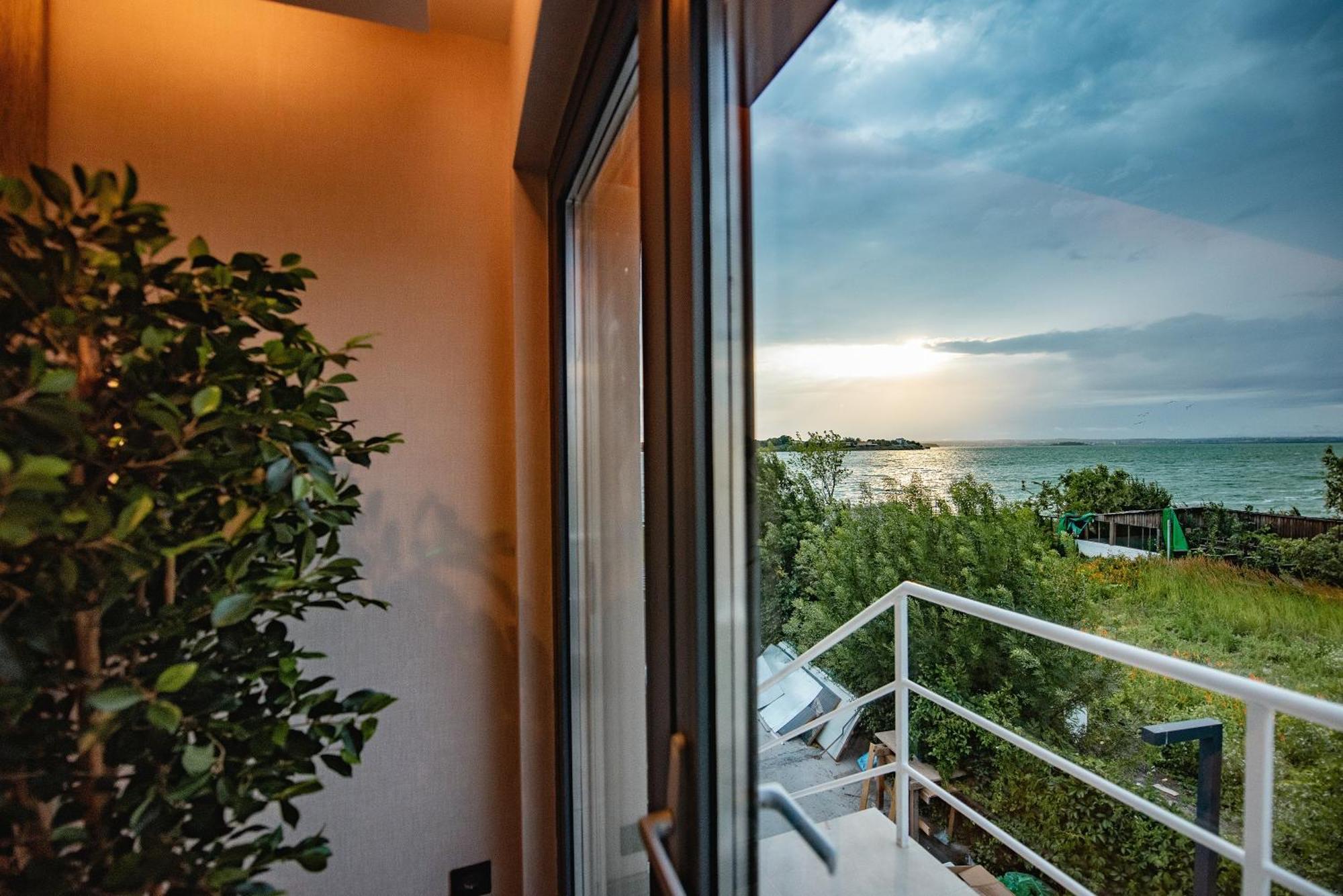 Belinda Hotel Mamaia Adults Only Bagian luar foto