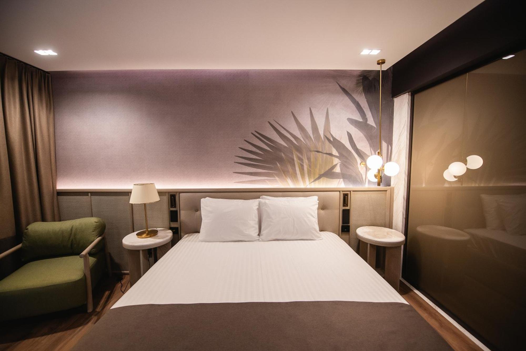 Belinda Hotel Mamaia Adults Only Bagian luar foto